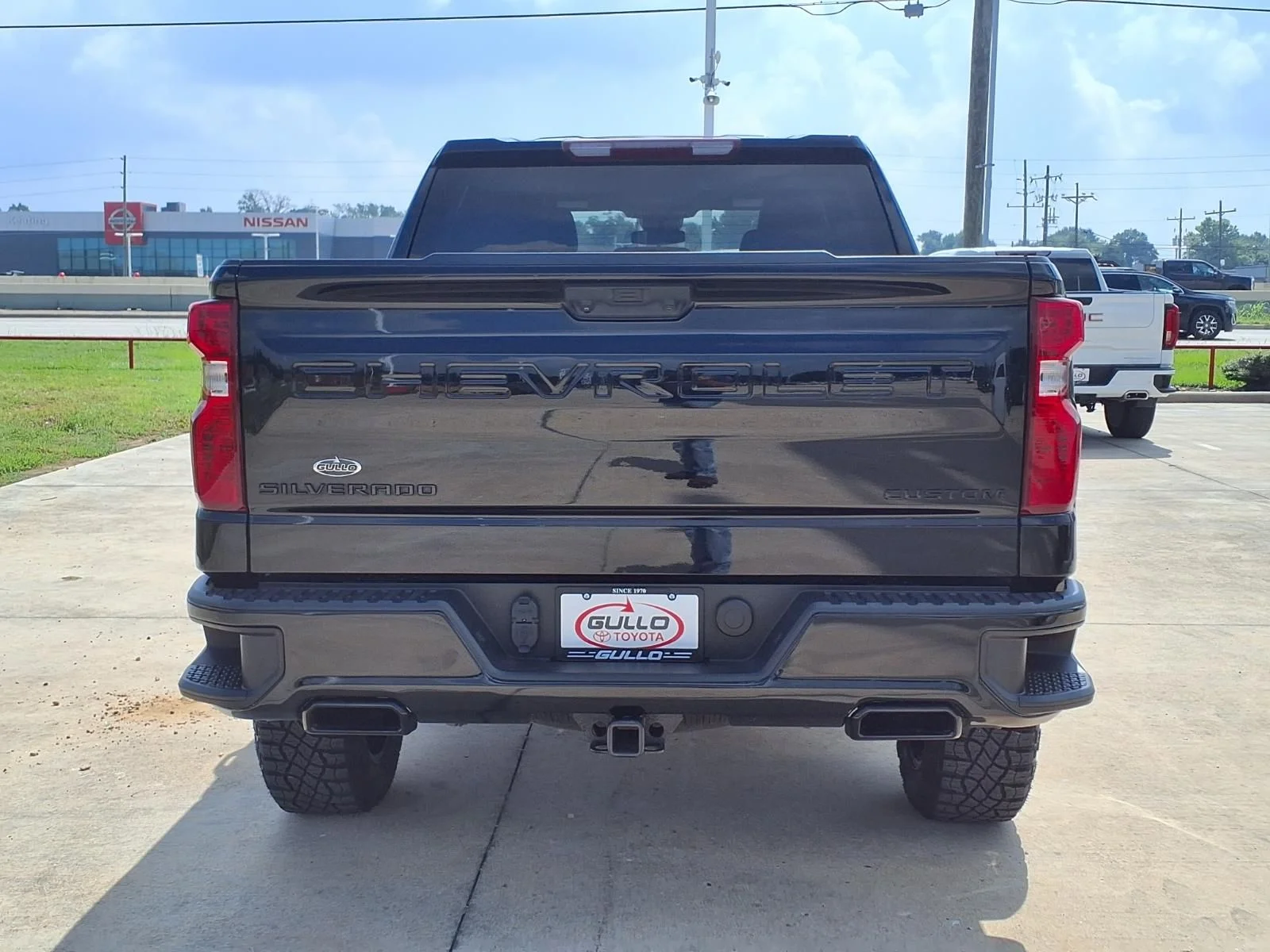 Used 2022 Black Chevrolet Custom Trail Boss image 7