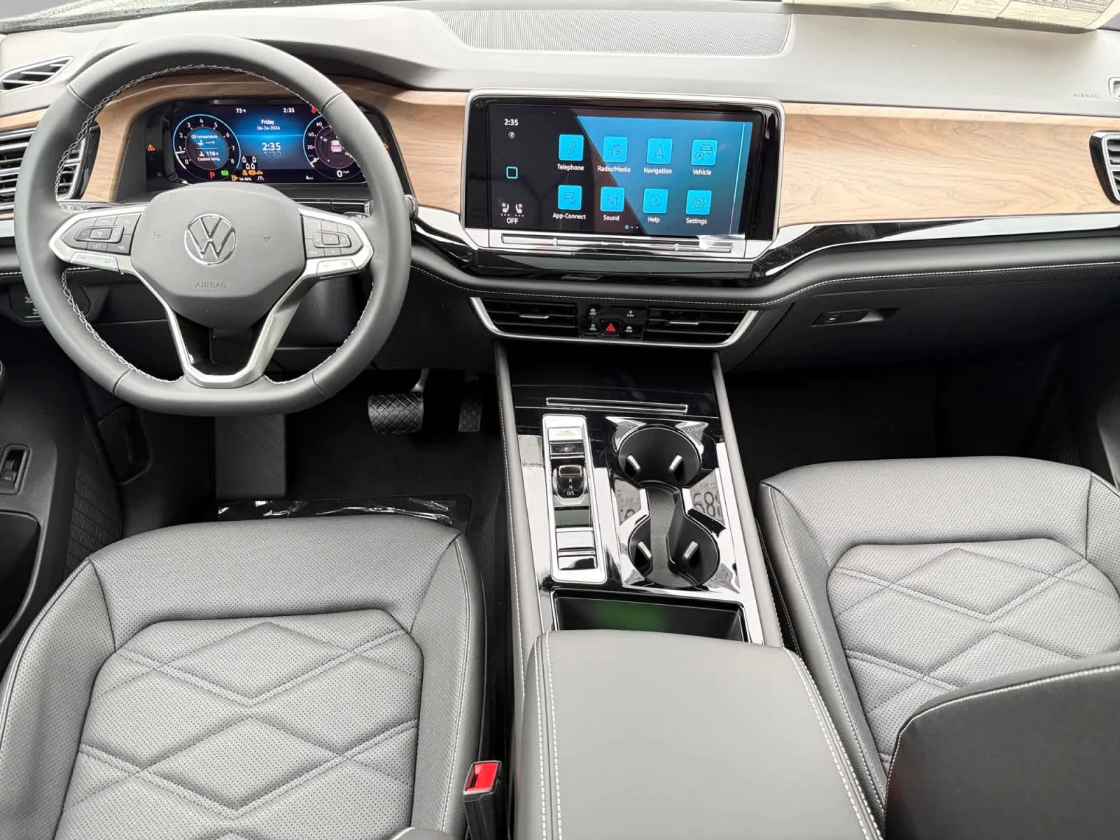 2026 Volkswagen Atlas SE w/Tech - Photo 21