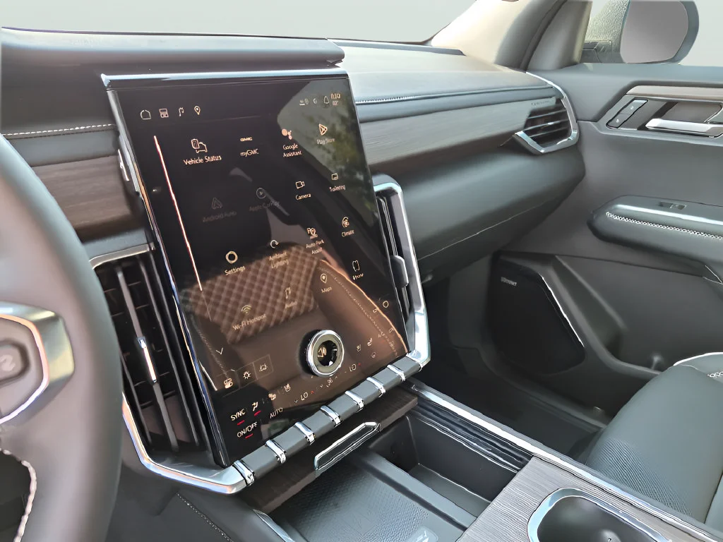 2026 GMC Acadia Denali - Photo 25