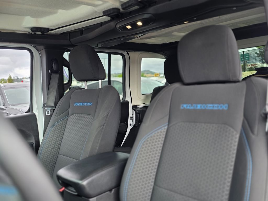 2025 Jeep Wrangler 4xe Rubicon 4XE - Photo 15