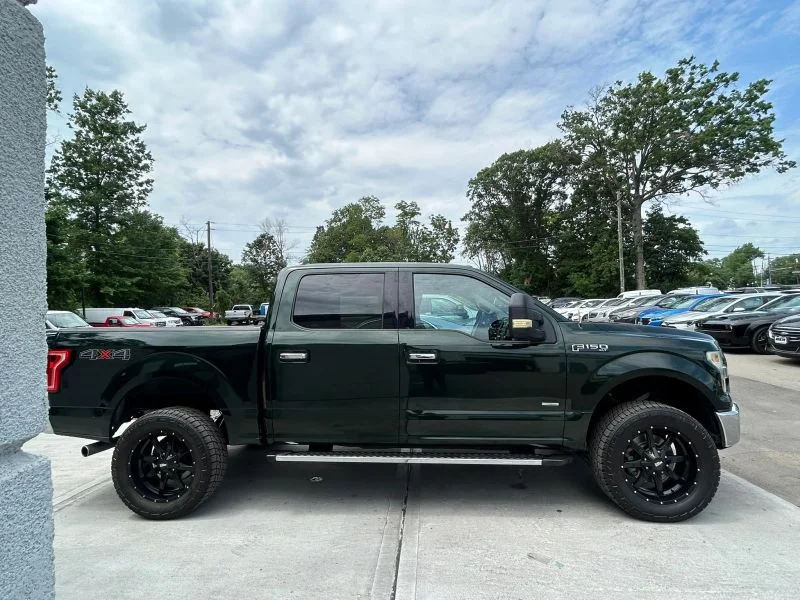 Used 2016 Green Ford XLT Pickup 4D 5 1/2 ft image 12