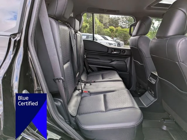 Used 2025 Black Toyota Base image 31