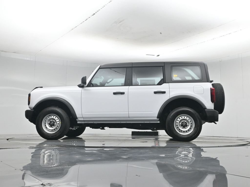 New 2026 Oxford White Ford Base image 7
