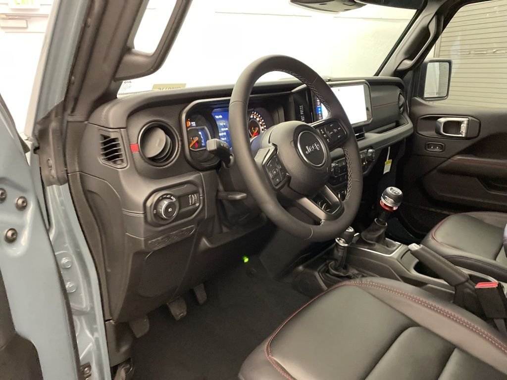 New 2026 Anvil Clear-Coat Exterior Paint Jeep Rubicon X image 15