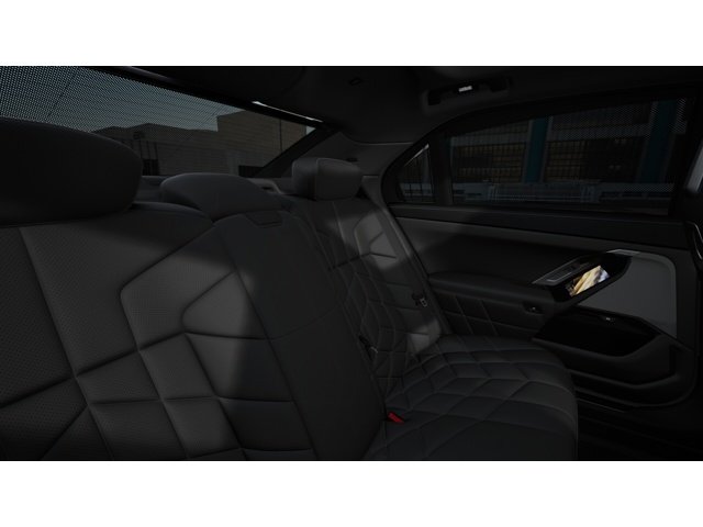 New 2027 Mineral White Metallic BMW 740i xDrive image 12