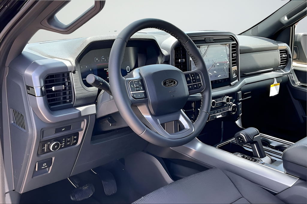 New 2026 Agate Black Metallic Ford XLT image 7