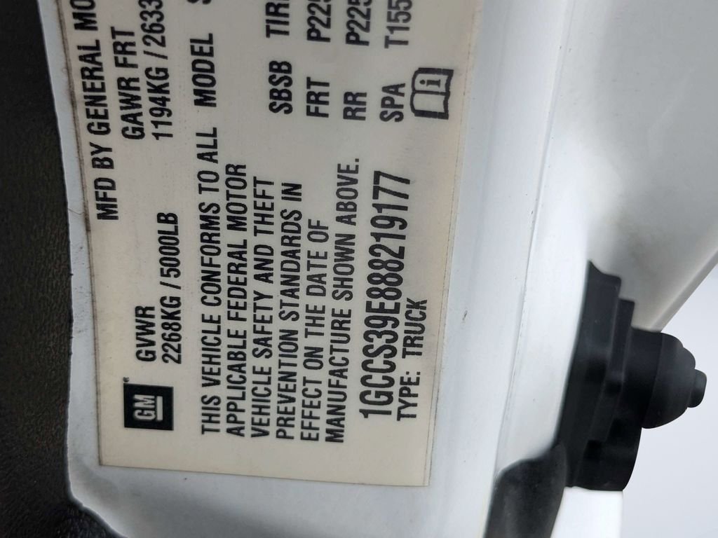 Used 2008 White Chevrolet LT image 14