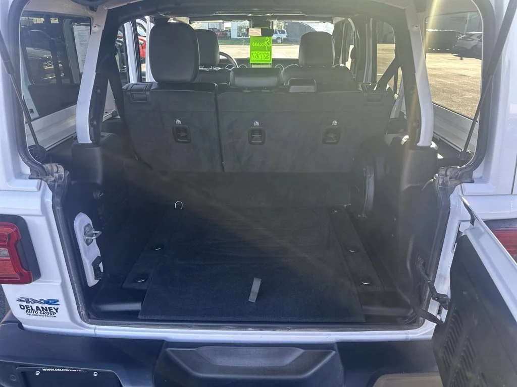 Used 2022 White Jeep Unlimited Sahara 4xe image 30