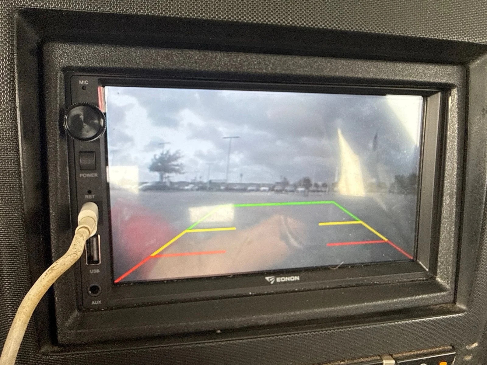 Used 2014 White Ford XL image 23