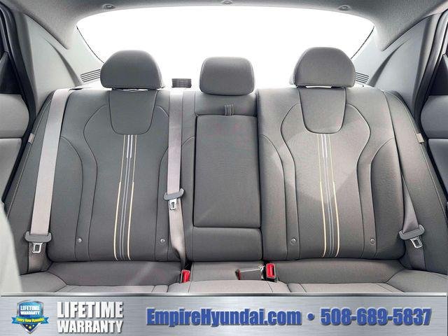 New 2026 Abyss Black Hyundai SEL Sport Premium image 16