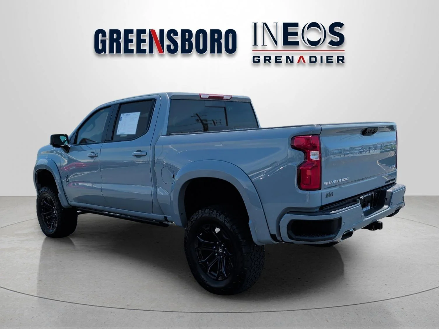 Used 2025 Slate Gray Metallic Chevrolet RST image 3