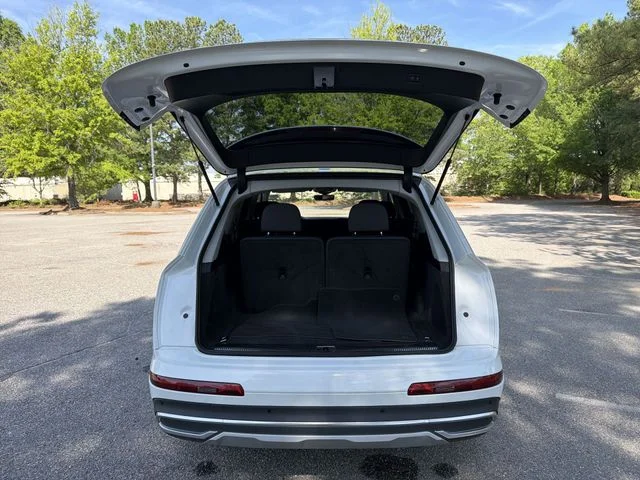 Used 2023 White Audi 55 Premium Plus image 26