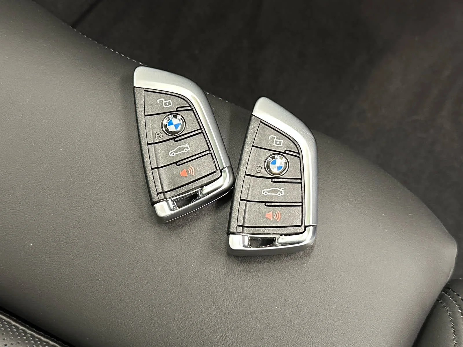 Used 2026 Portimao Blue Metallic BMW Competition xDrive image 40