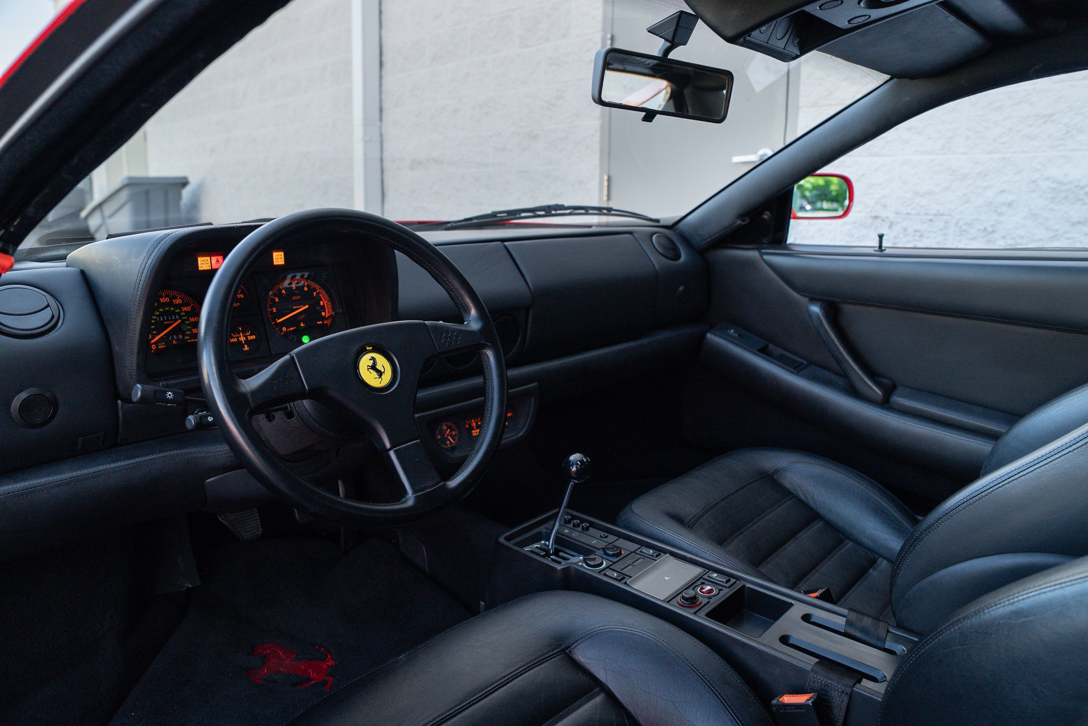 Used 1993 Rosso Corso Ferrari  image 16