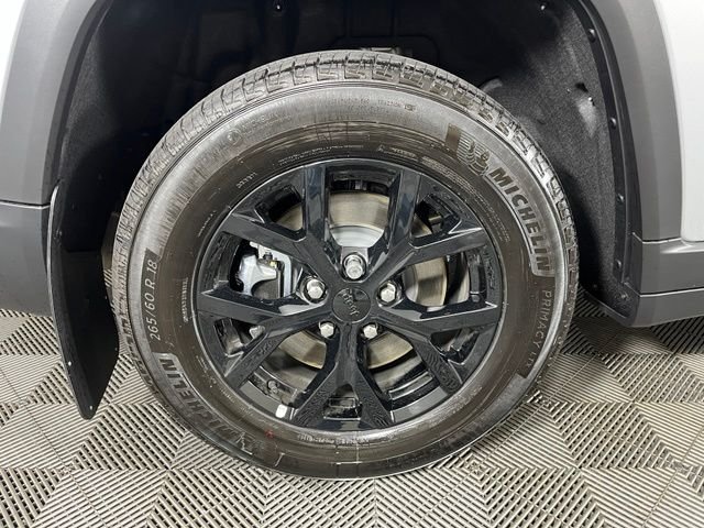 Used 2026 Silver Jeep Altitude image 10