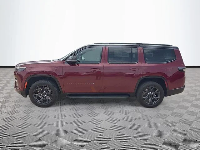 New 2026 Velvet Red Pearl-Coat Exterior Paint Jeep Upland image 4