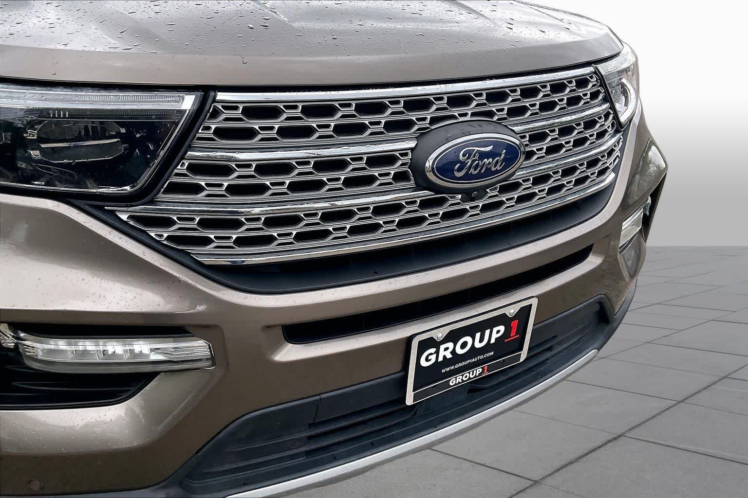 Used 2021 Stone Gray Ford Limited image 29