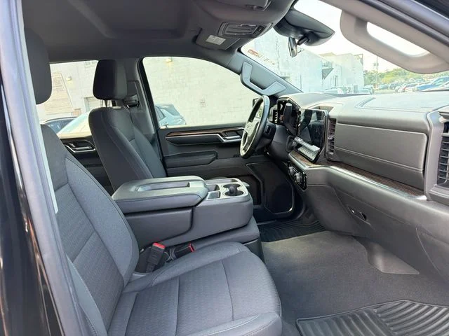 Used 2023 Black Chevrolet LT image 26