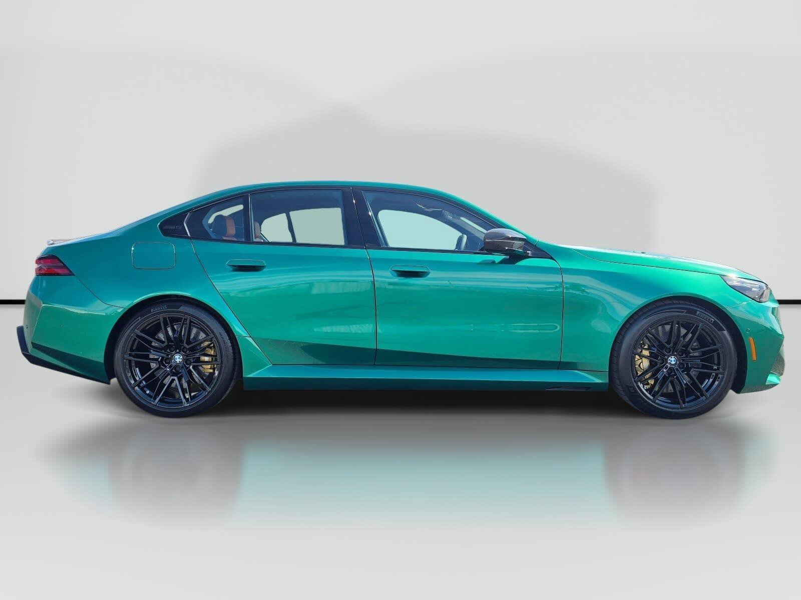 New 2027 Isle of Man Green Metallic BMW Base image 6