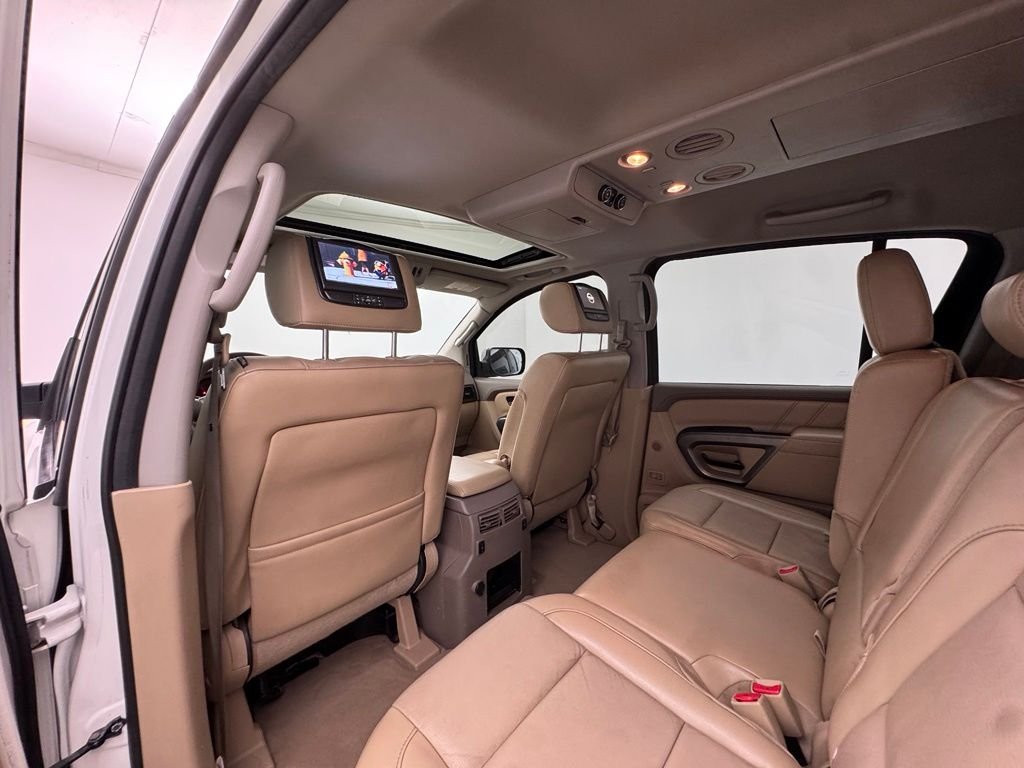Used 2015 Pearl White Nissan Platinum image 36