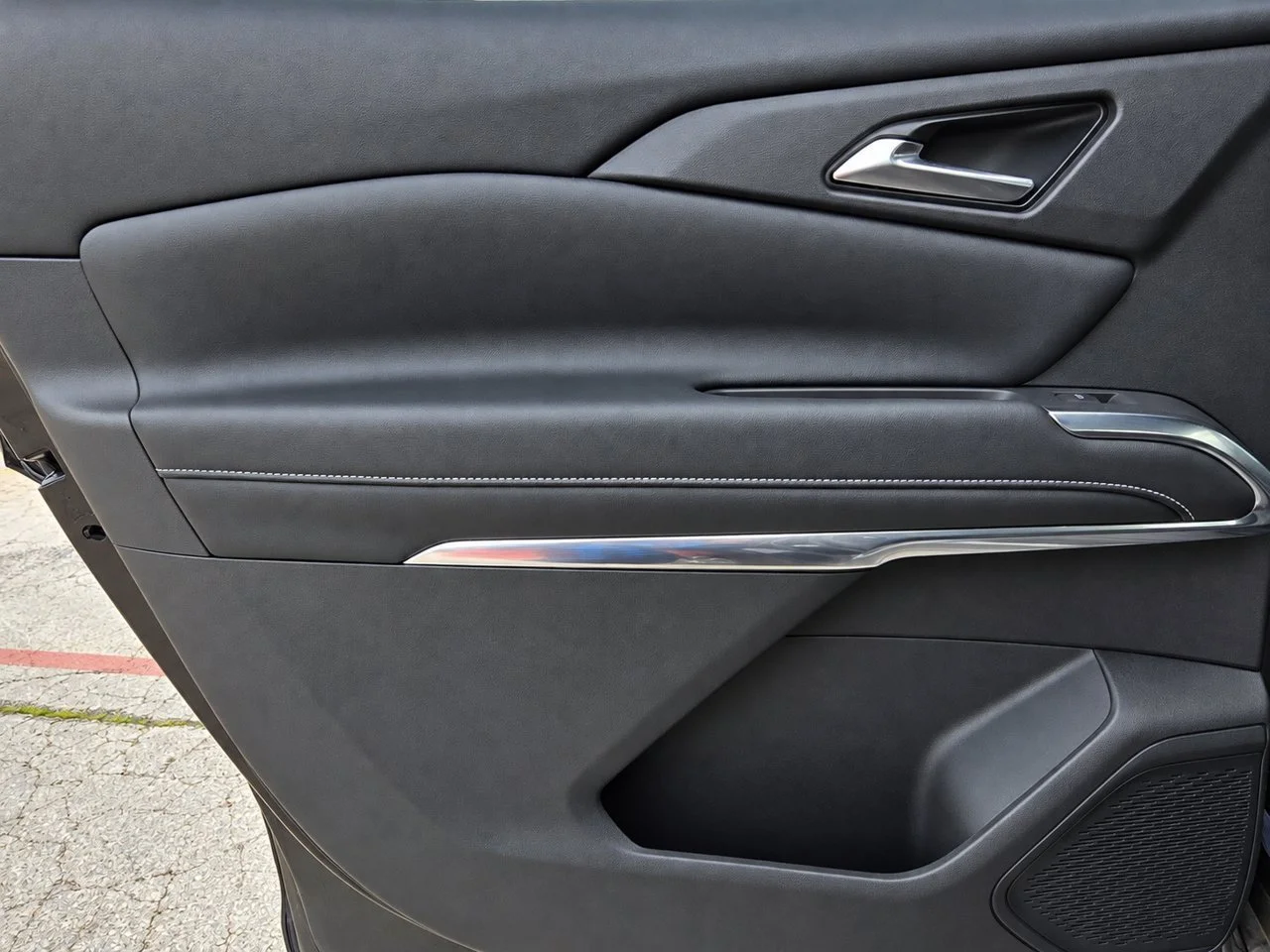 Used 2025 Mosaic Black Chevrolet LT image 23