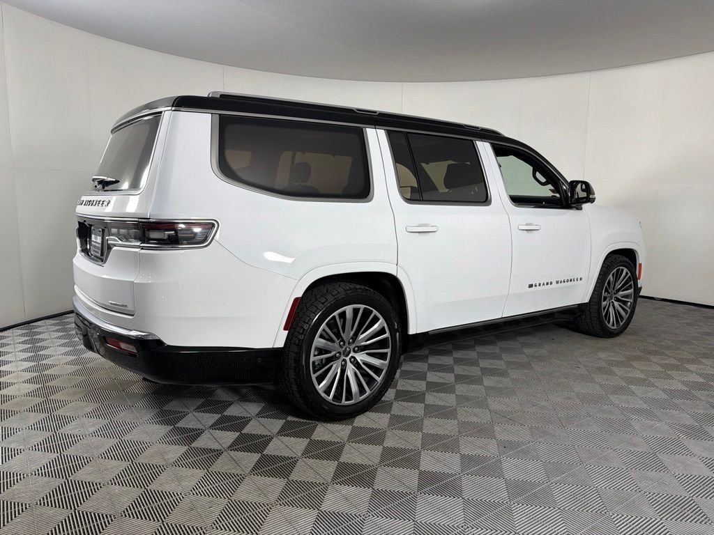 Used 2023 White Jeep Series III image 6