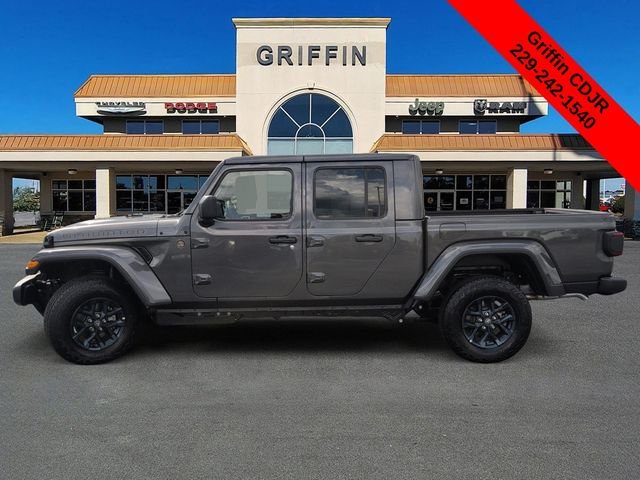 New 2026 Granite Crystal Metallic Clear-Coat Exterior Paint Jeep 85th Anniversary Edition image 10