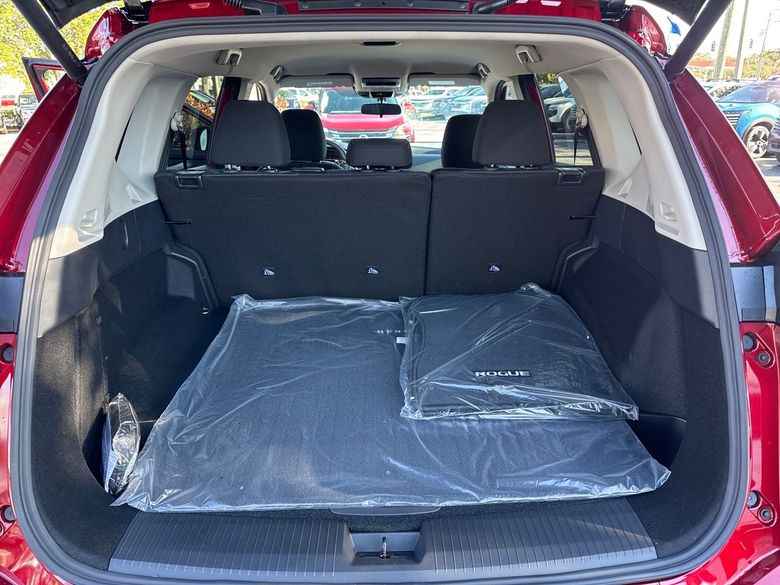 New 2026 Nissan Rogue SV 4D Sport Utility