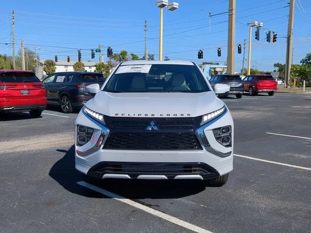 New 2026 White Mitsubishi SEL image 3