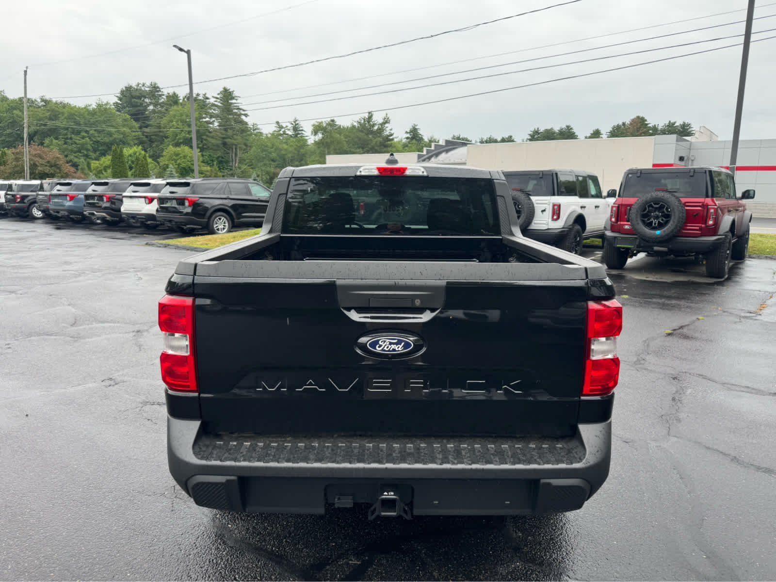 New 2026 Shadow Black Ford XL image 4