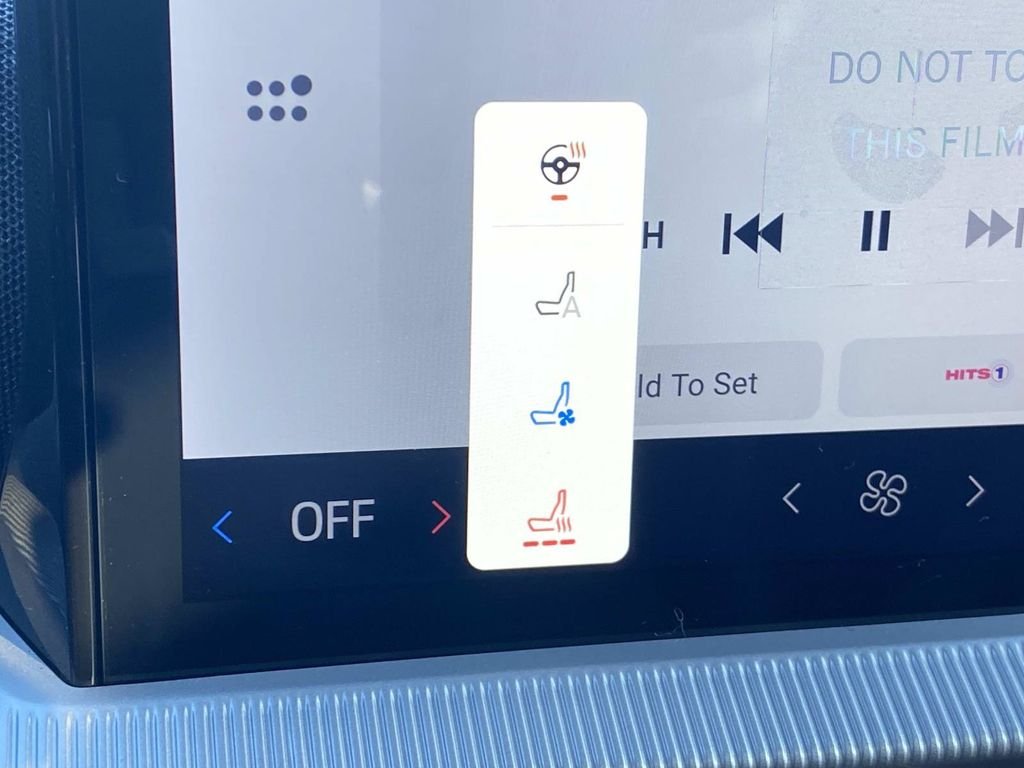 New 2026 Carbonized Gray Metallic Ford Tremor® image 18