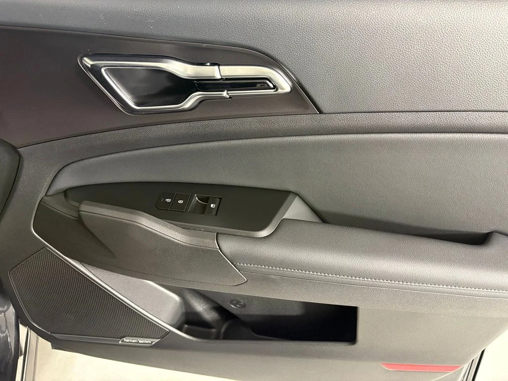 New 2027 Gray Kia SX-Prestige image 12