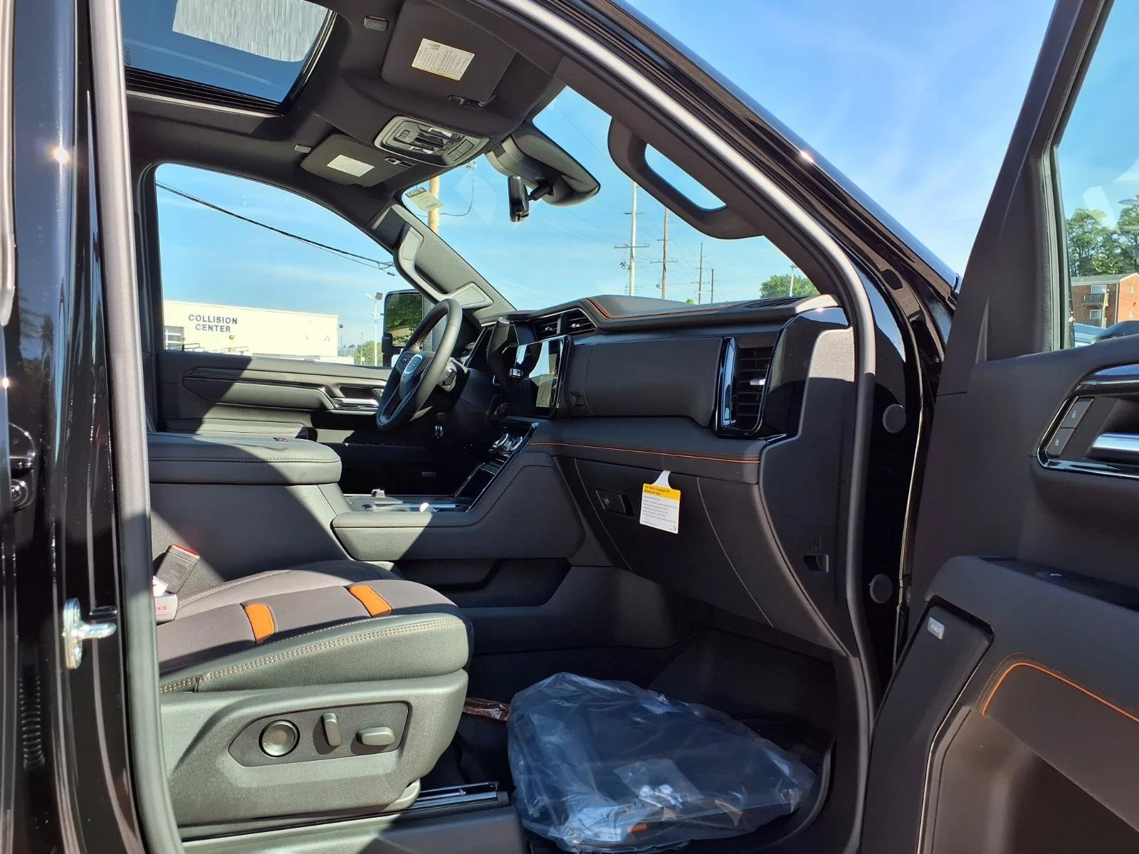 New 2026 Onyx Black GMC AT4 image 20