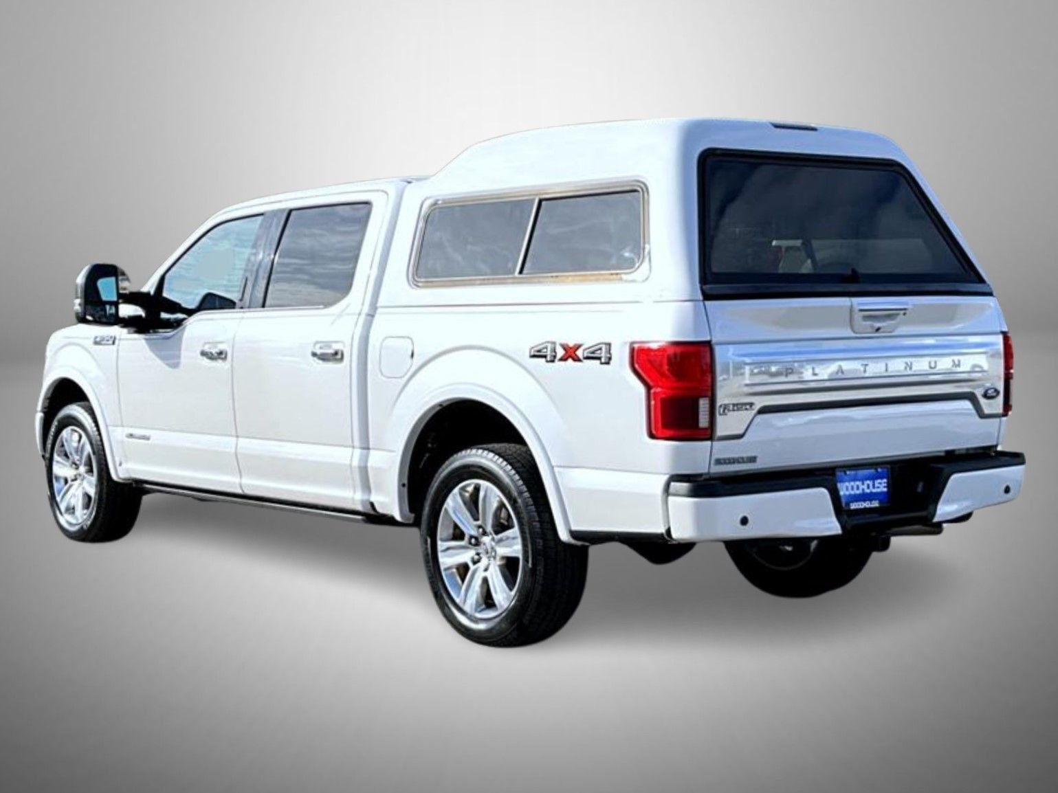 Used 2018 White Ford Platinum image 7