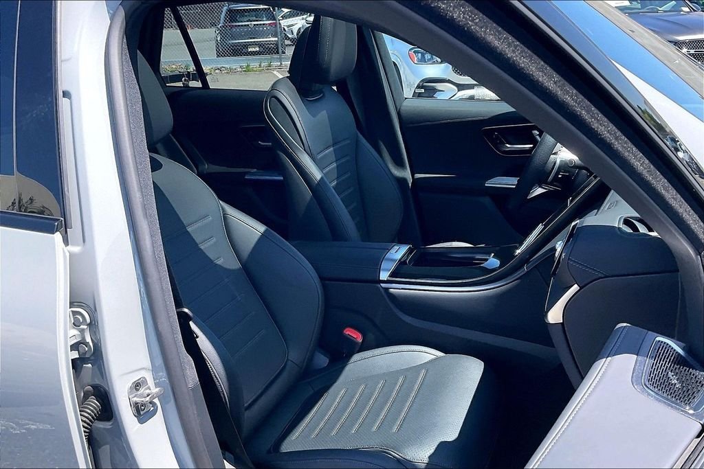 Used 2026 Gray Mercedes-Benz GLC 300 image 7