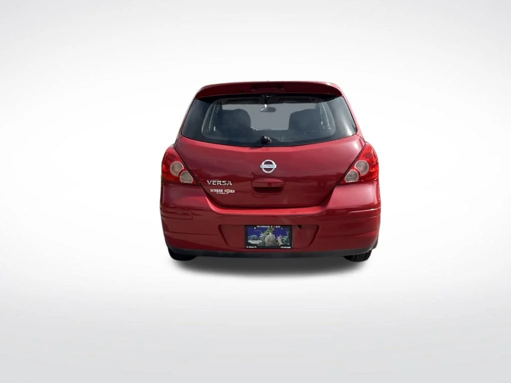 Used 2011 Red Nissan 1.8 S image 7