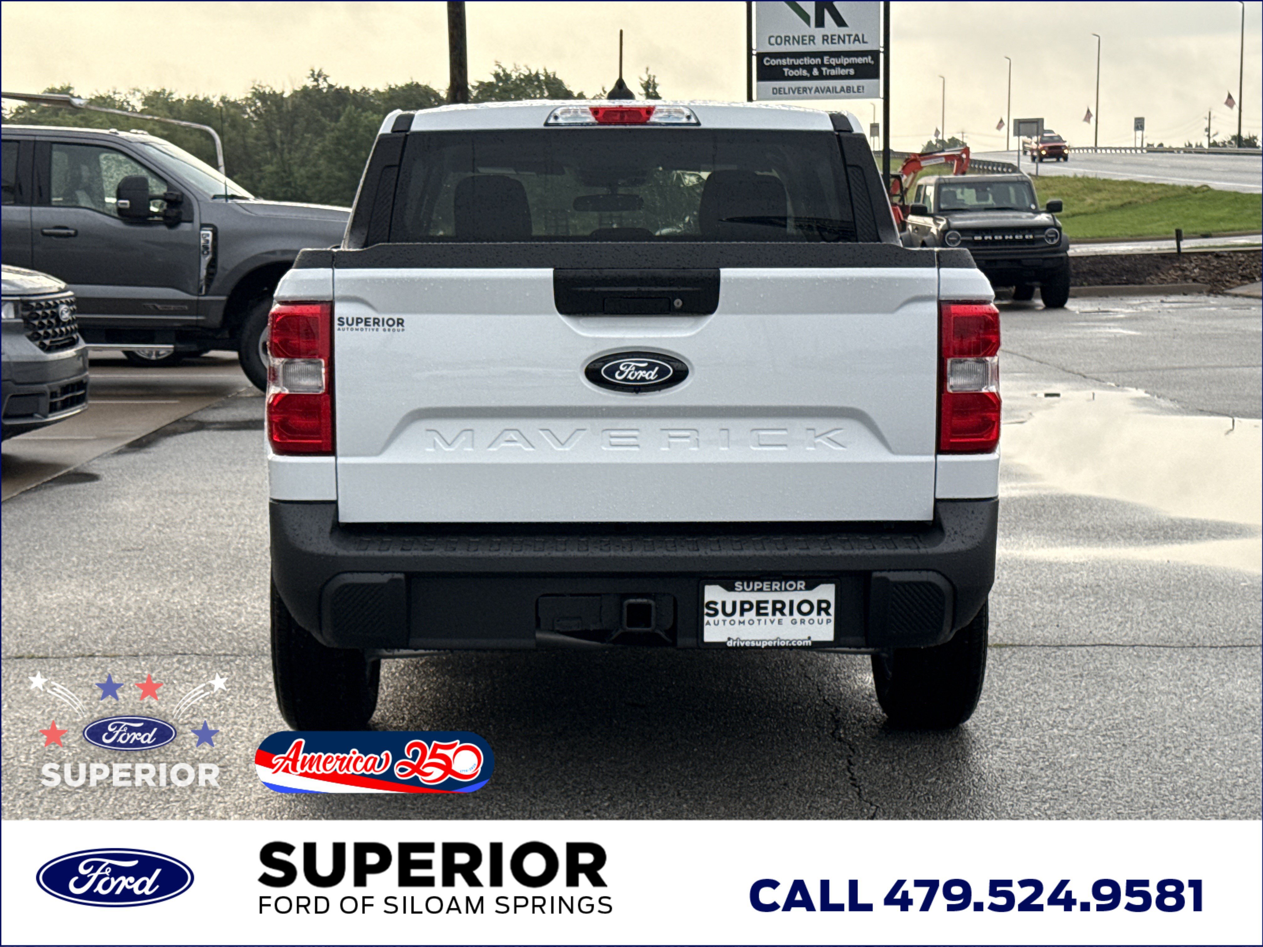 New 2026 Oxford White Ford XLT AWD image 5