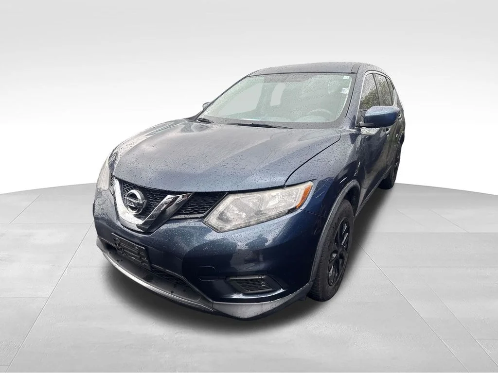 Used 2016 Blue Nissan S image 5