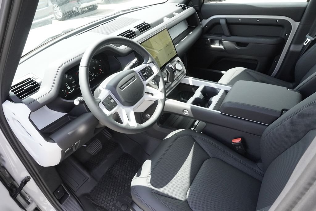 New 2026 Borasco Grey Land Rover S image 18