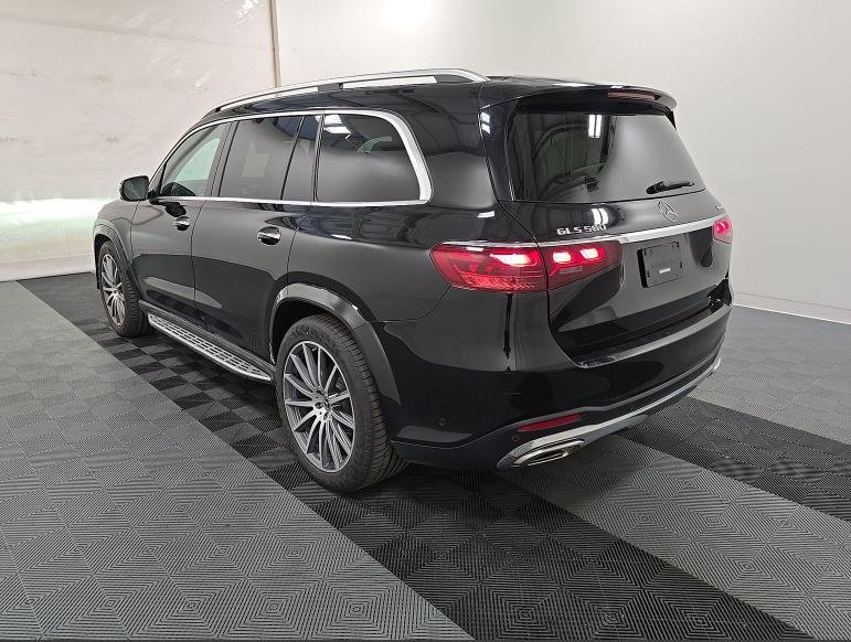 Used 2025 Obsidian Black Metallic Mercedes-Benz GLS 580 image 2