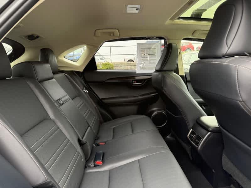 2019 Lexus NX Hybrid 300h - Photo 11