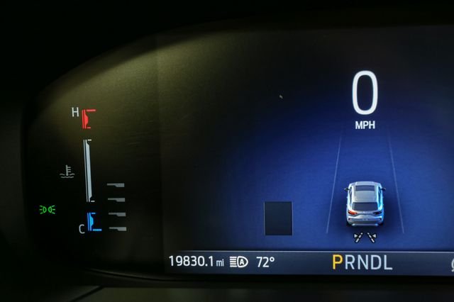 Used 2023 Silver Ford Active image 35
