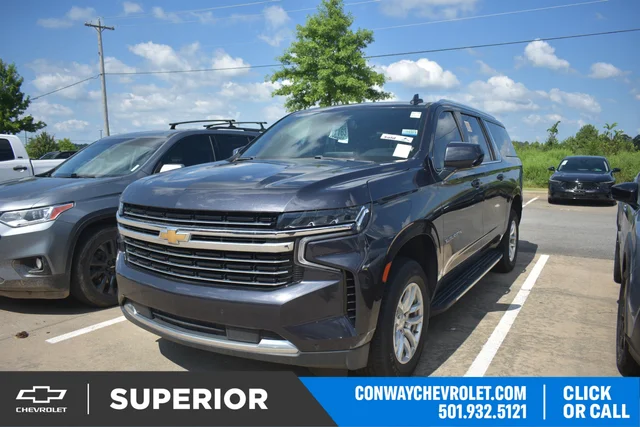 2023 Chevrolet Suburban LT