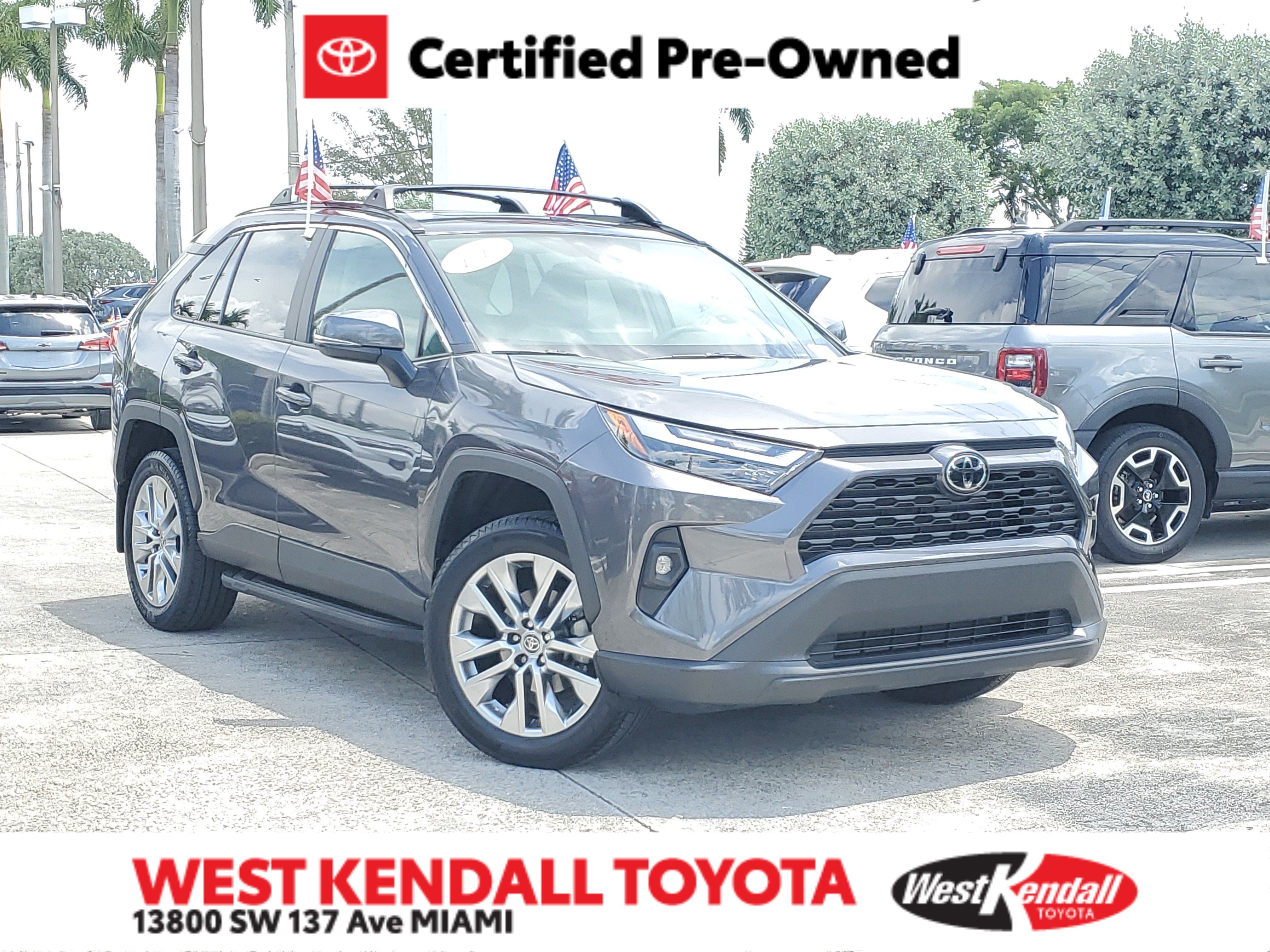 Used 2024 Magnetic Gray Metallic Toyota XLE Premium image 1