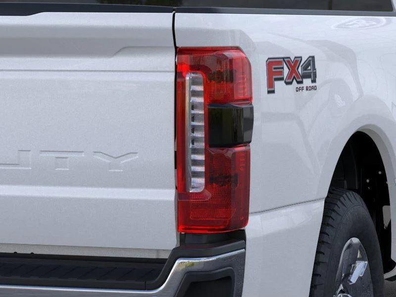 New 2026 Star White Metallic Tri-Coat Ford F-250® Lariat® image 21