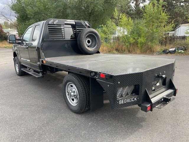 2025 Ford F-350 Super Duty Chassis Cab XL - Photo 14