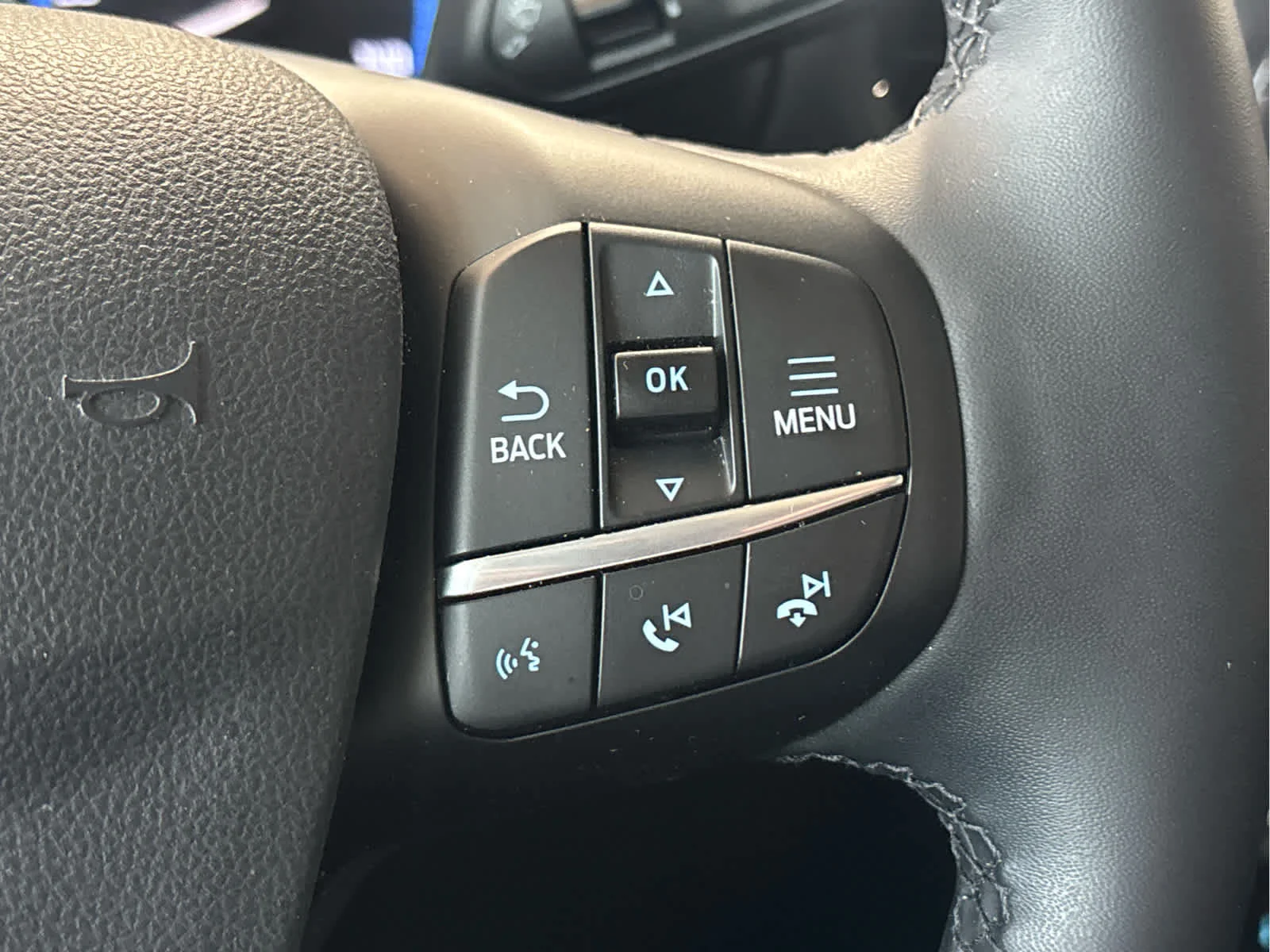 Used 2024  Ford Outer Banks image 15
