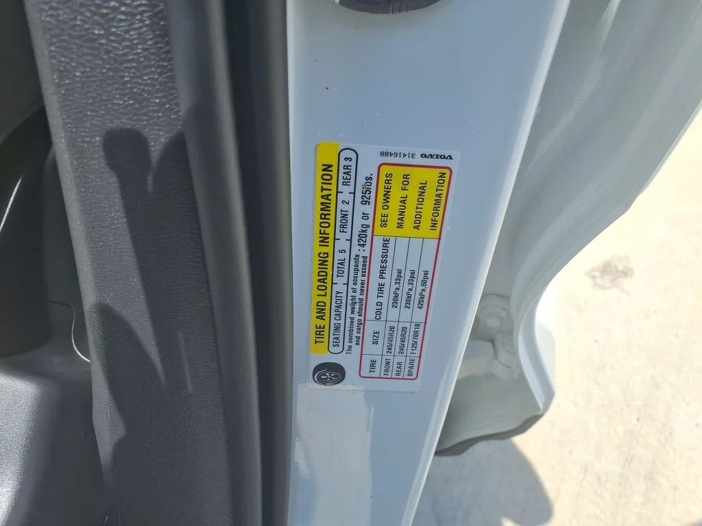 Certified Used 2024 White Volvo B5 Plus Bright Theme image 39