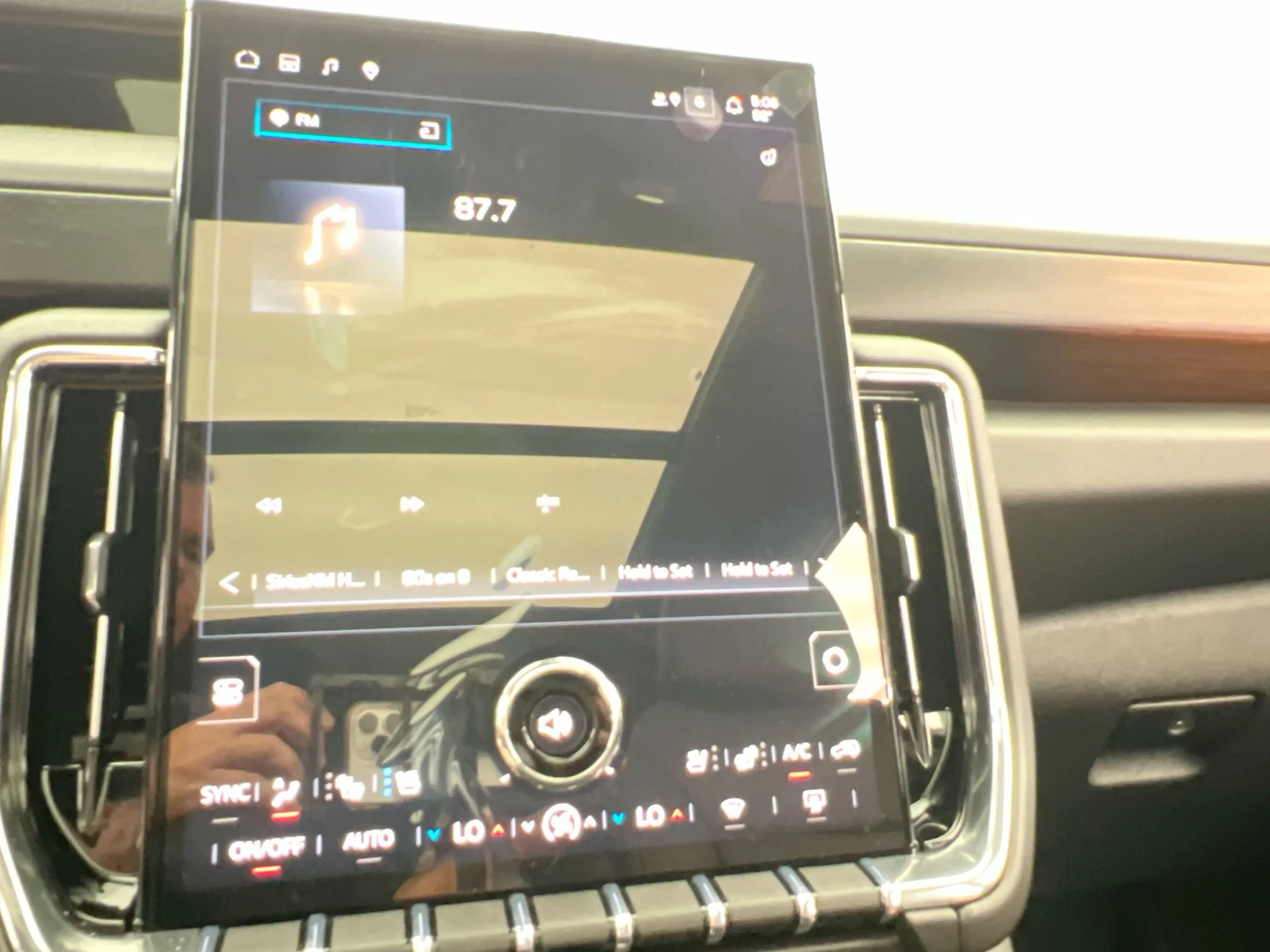 2026 GMC Yukon XL Denali - Photo 69