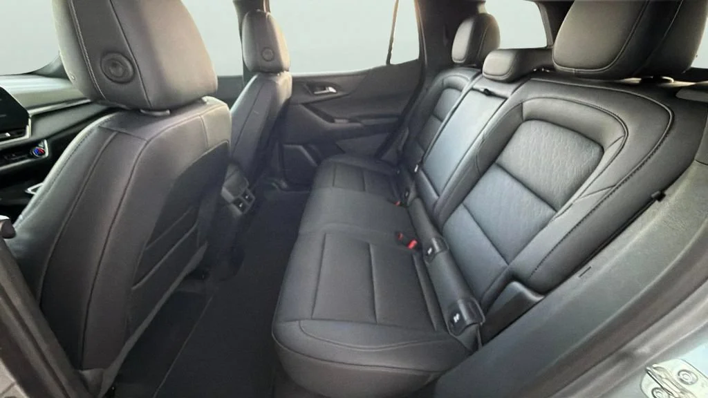 Used 2025 Sterling Gray Metallic Chevrolet LT image 26